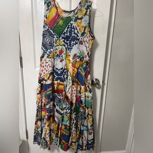 Kikisol vibrant maxi dress